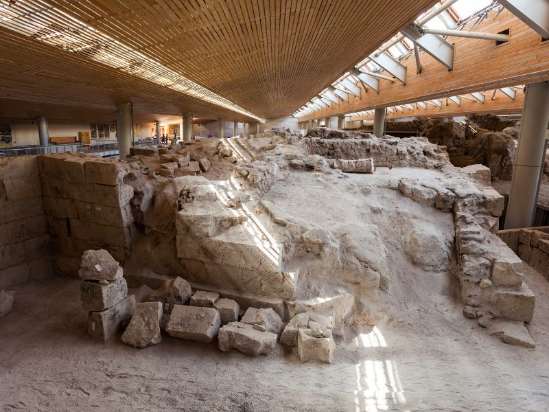 Akrotiri in One Hour