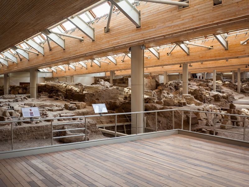 Akrotiri in One Hour