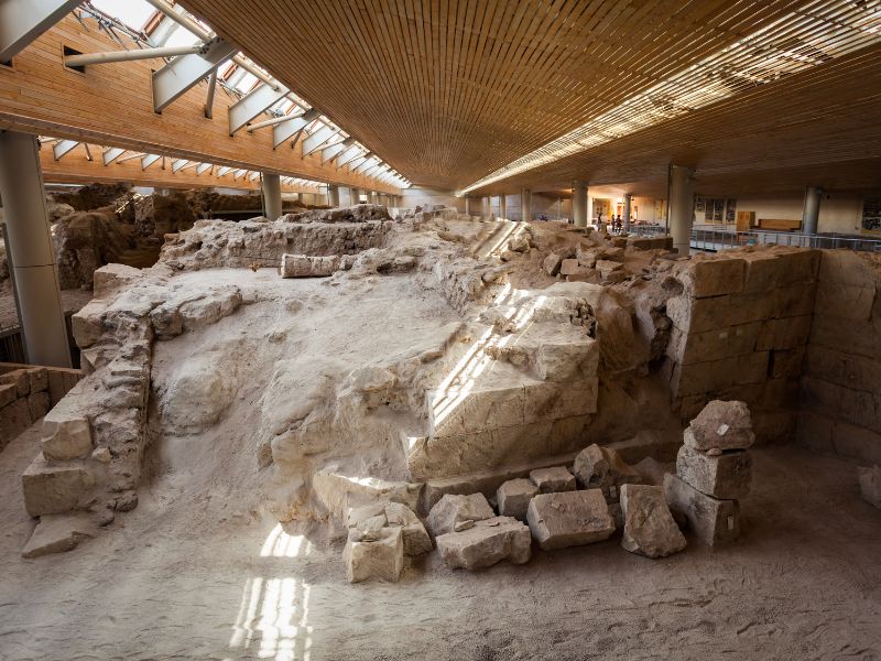 Akrotiri visit in Summer