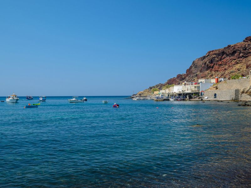 Akrotiri Without a Tour