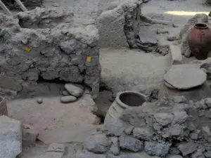 Telchines Street in Akrotiri