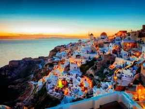 helicopter tour in Santorini