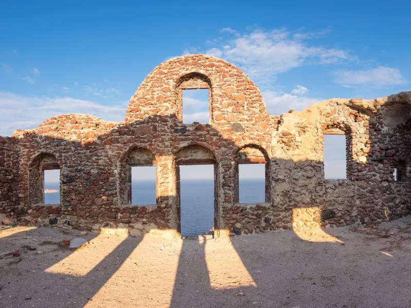 history of castle of oia